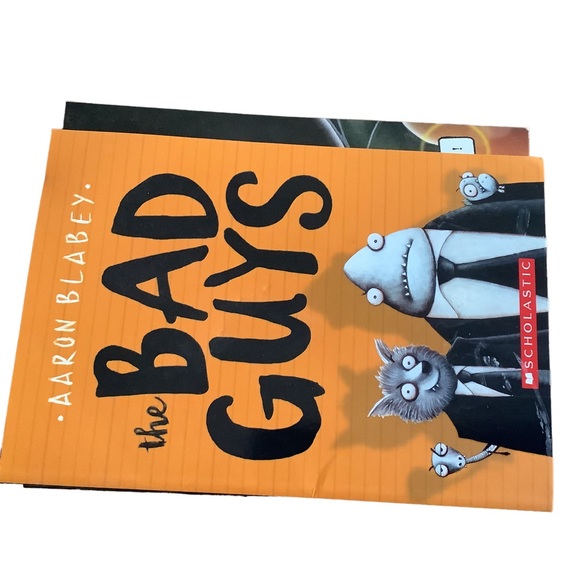 Lot of 3 The Bad Guys Scholastic Paperback Books Aaron Blabey #’s 1, 11 and 16 - Picture 8 of 12